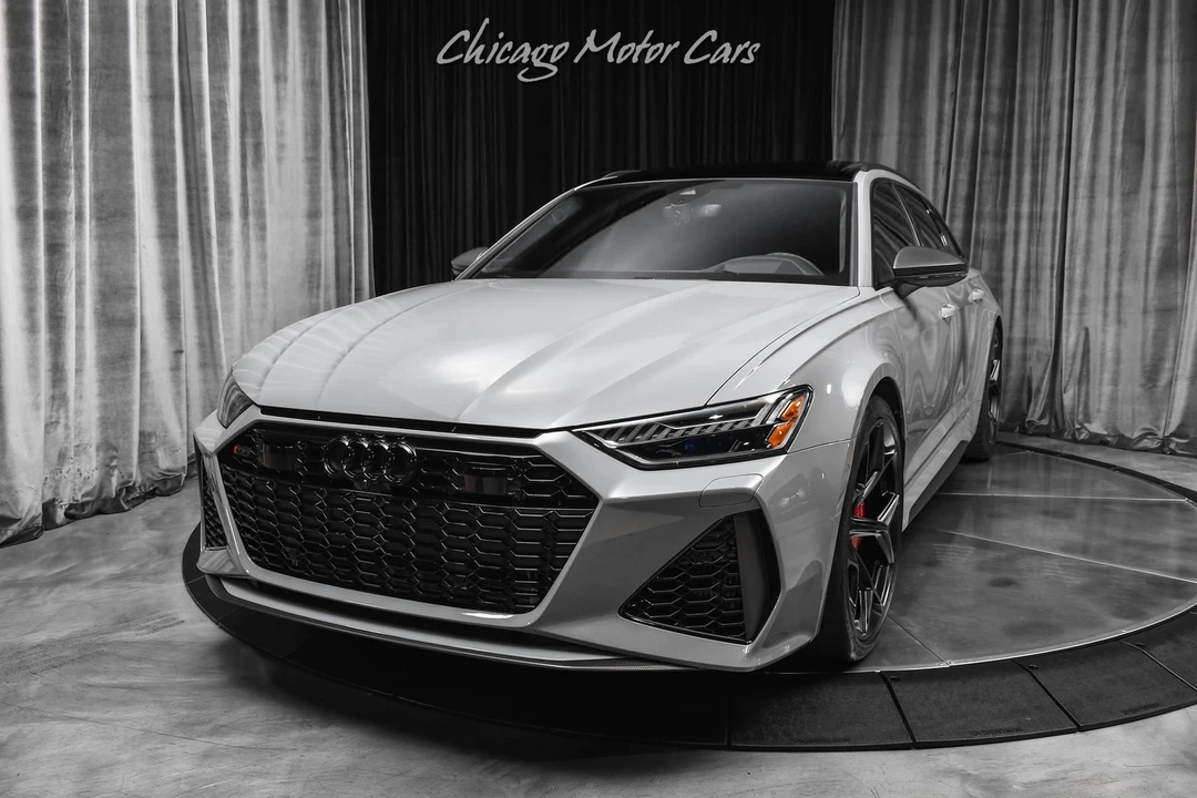 2025 Audi C8 RS6 - Image 2 of 31