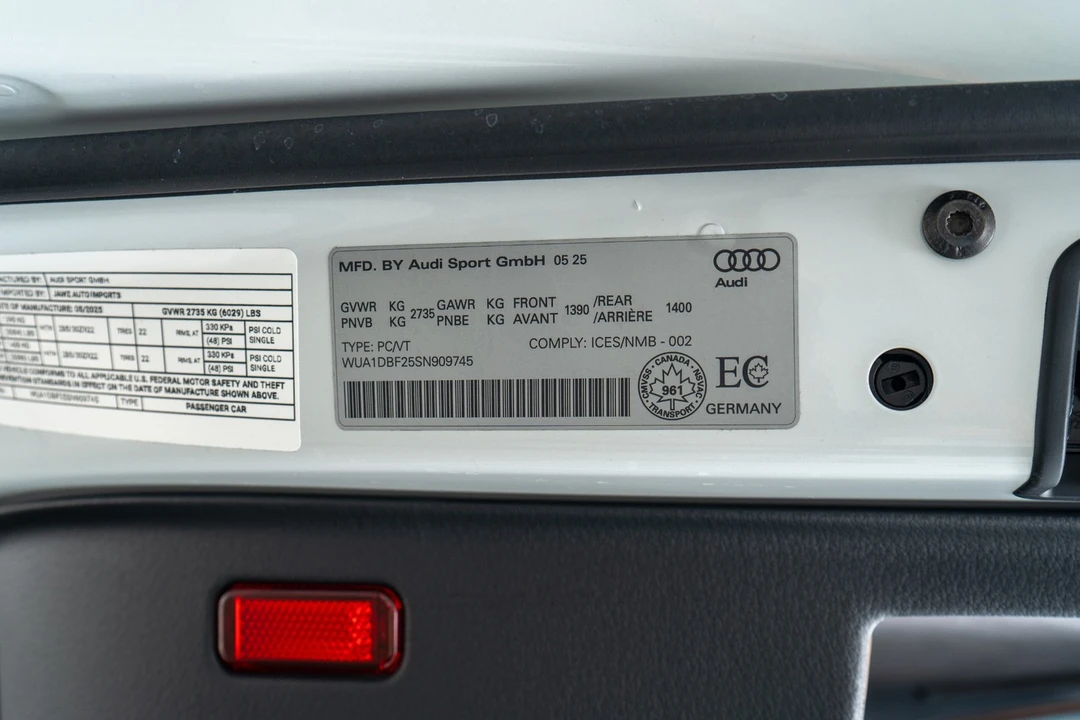 2025 Audi C8 RS6 - Image 20 of 21