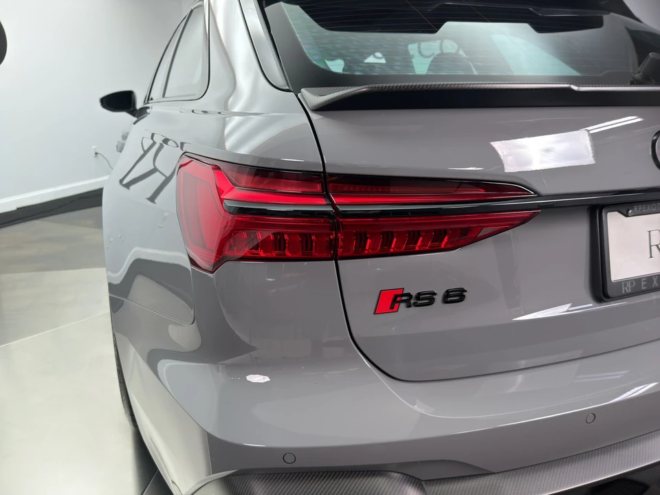 2025 Audi C8 RS6 - Image 12 of 19