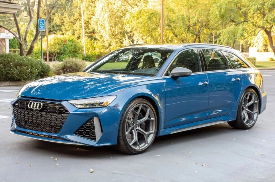 2025 Audi C8 RS6 - Image 2 of 12
