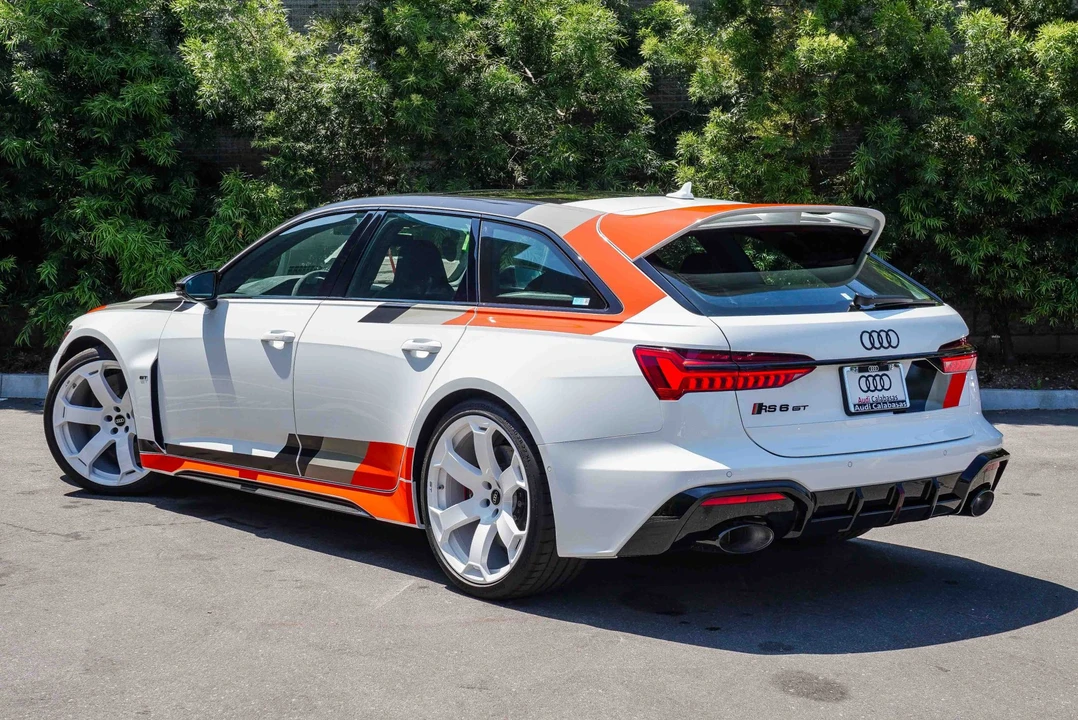 2025 Audi C8 RS6 - Image 7 of 31