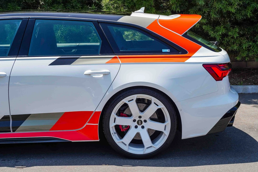 2025 Audi C8 RS6 - Image 19 of 31