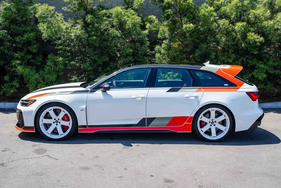 2025 Audi C8 RS6 - Image 5 of 31