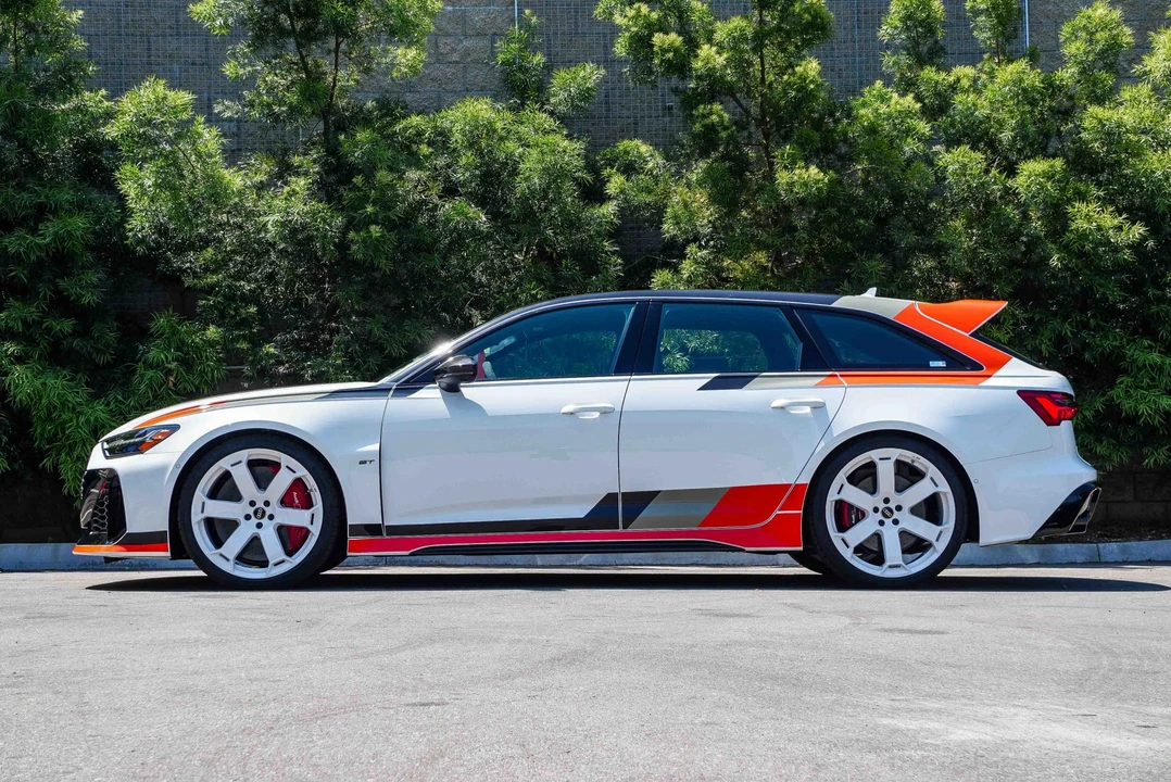 2025 Audi C8 RS6 - Image 4 of 31