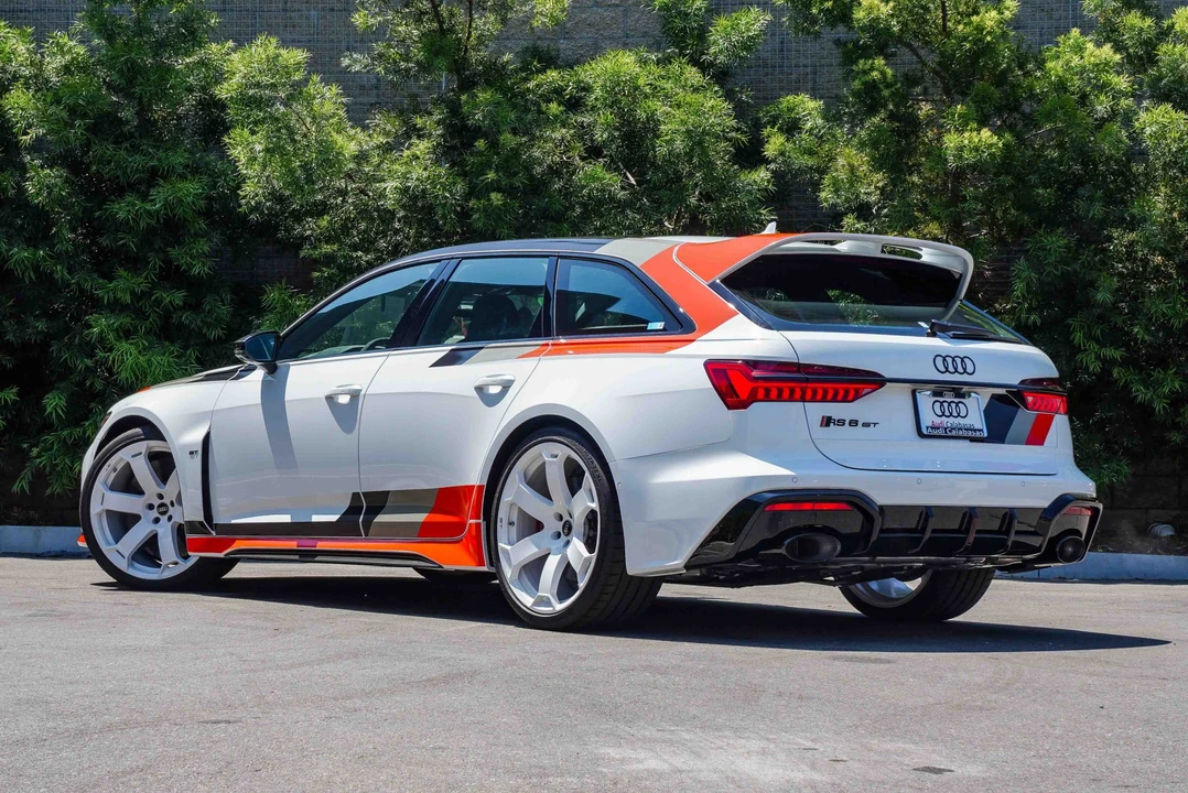 2025 Audi C8 RS6 - Image 6 of 31