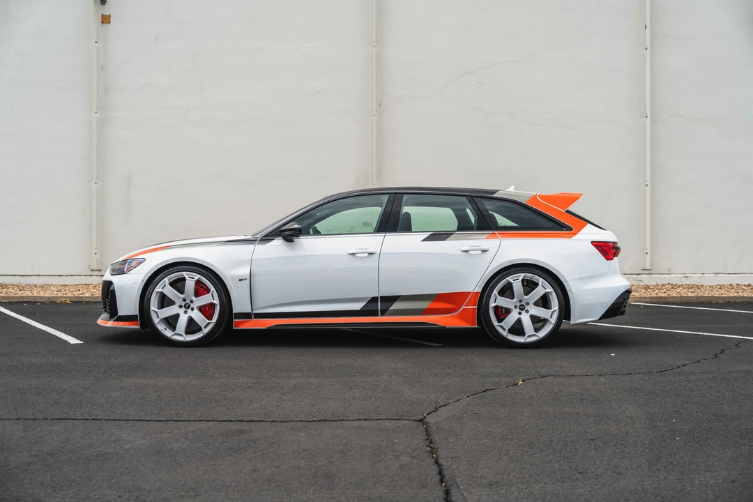 2025 Audi C8 RS6 - Image 13 of 31
