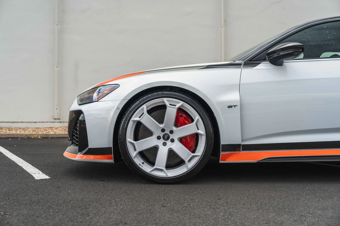 2025 Audi C8 RS6 - Image 15 of 31