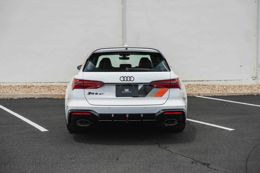 2025 Audi C8 RS6 - Image 10 of 31