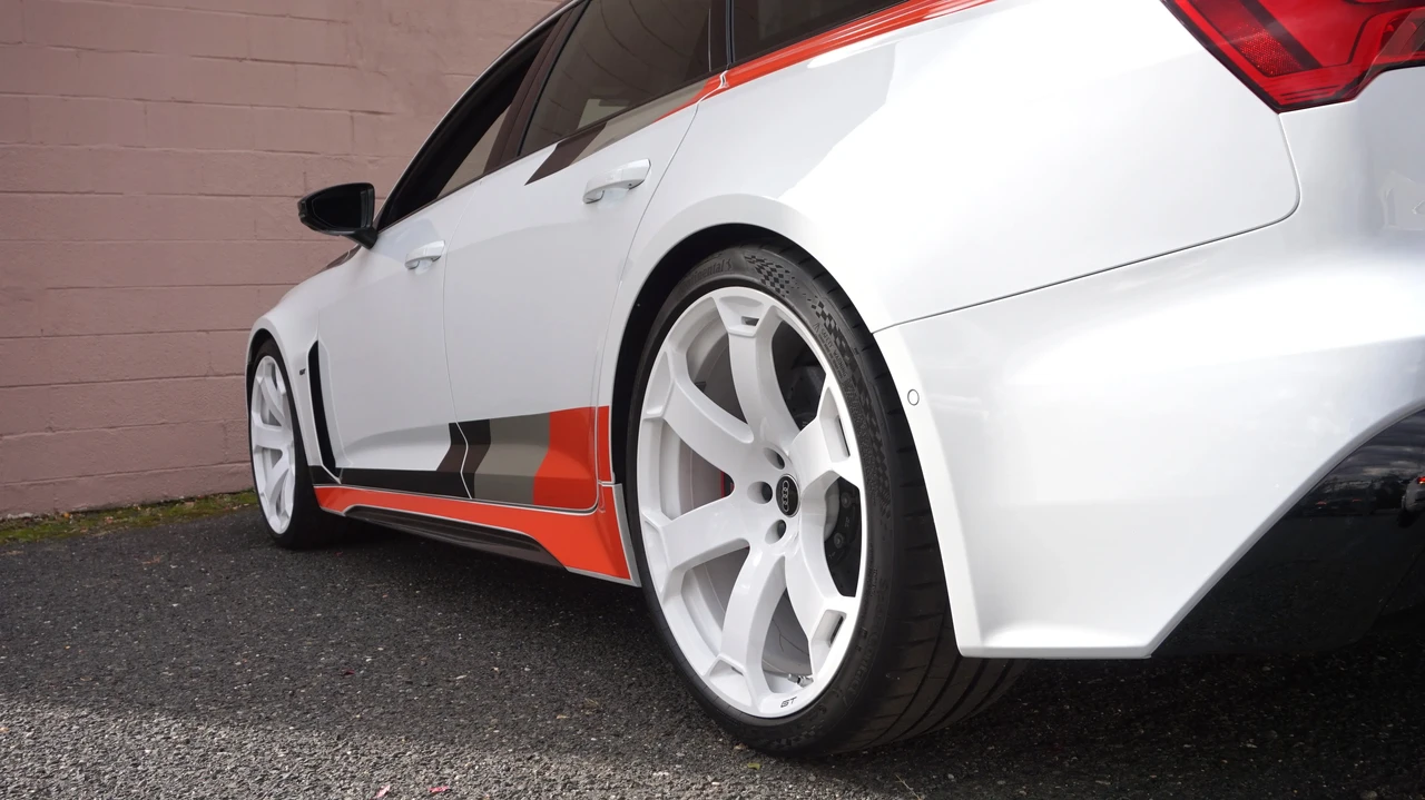 2025 Audi C8 RS6 - Image 26 of 31