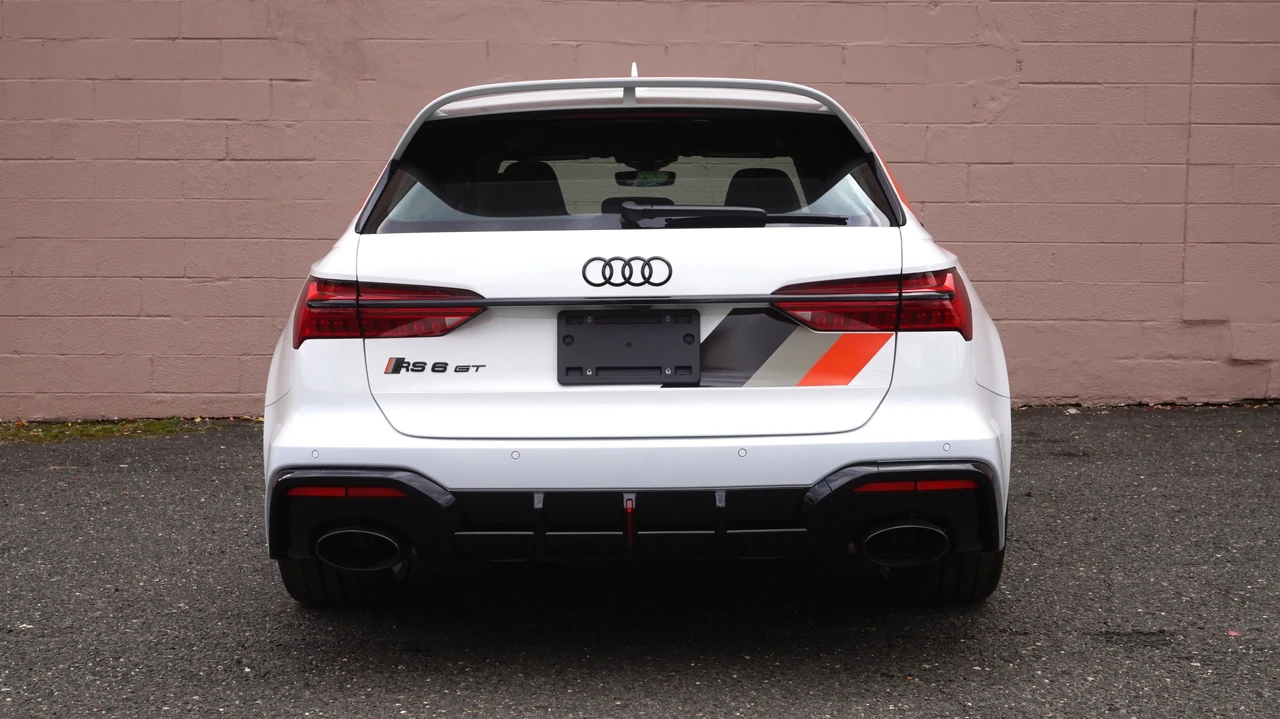 2025 Audi C8 RS6 - Image 5 of 31