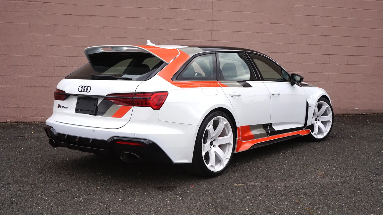 2025 Audi C8 RS6 - Image 6 of 31
