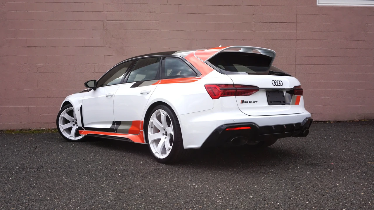 2025 Audi C8 RS6 - Image 7 of 31