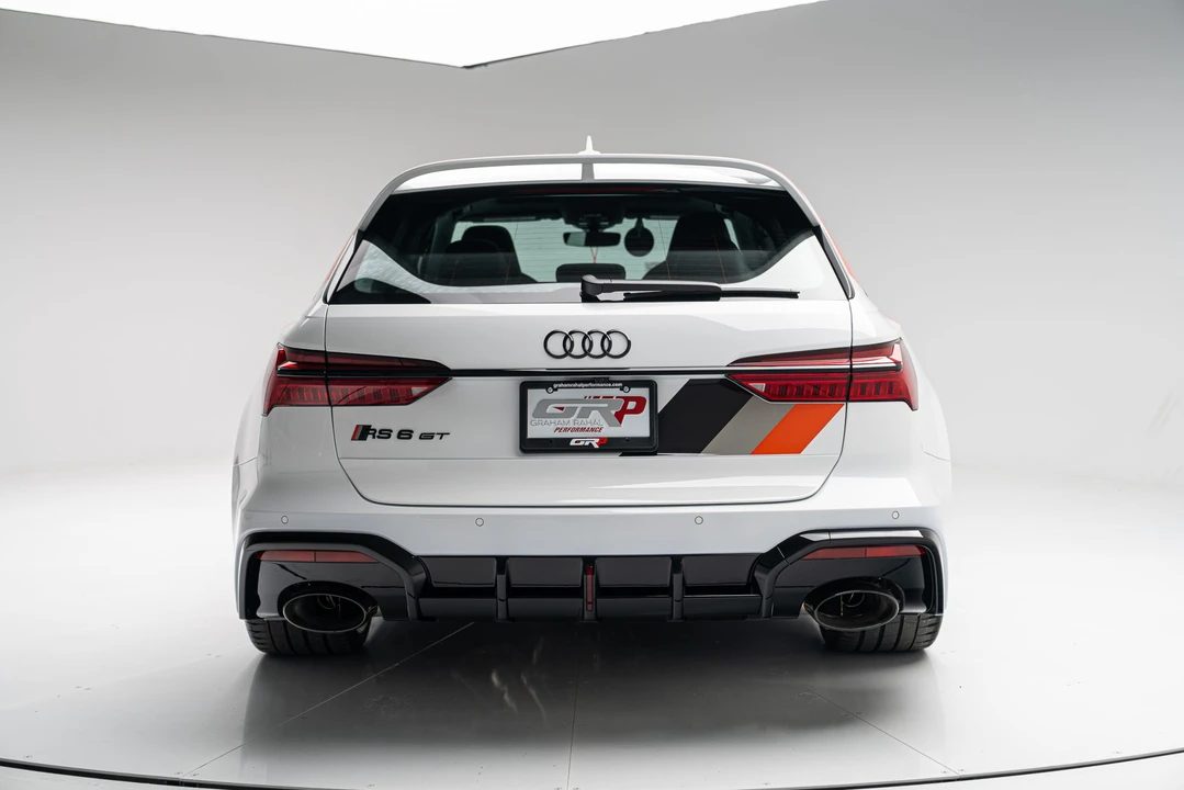 2025 Audi C8 RS6 - Image 8 of 31