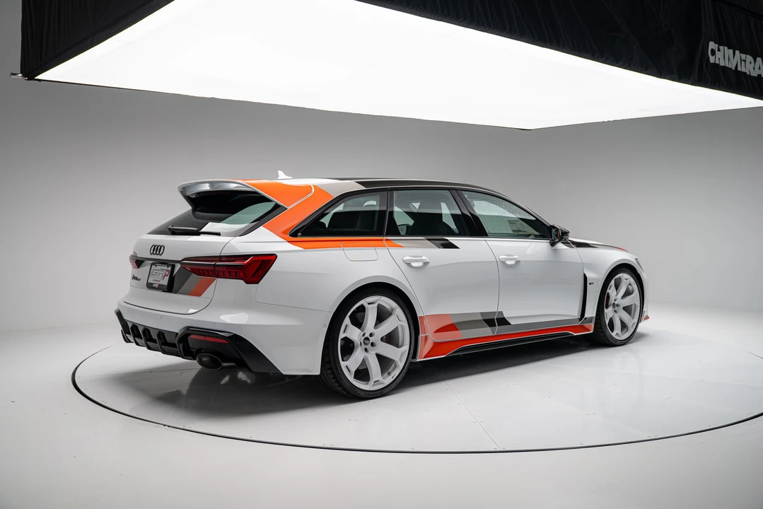 2025 Audi C8 RS6 - Image 7 of 31