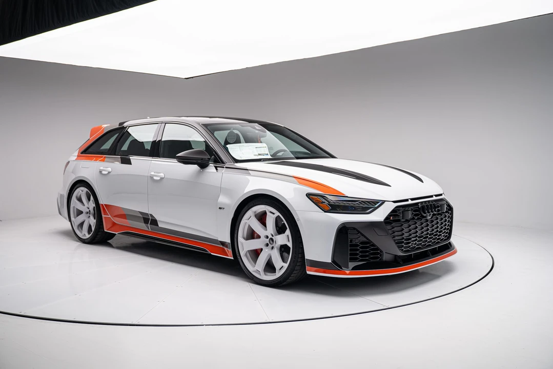 2025 Audi C8 RS6 - Image 5 of 31