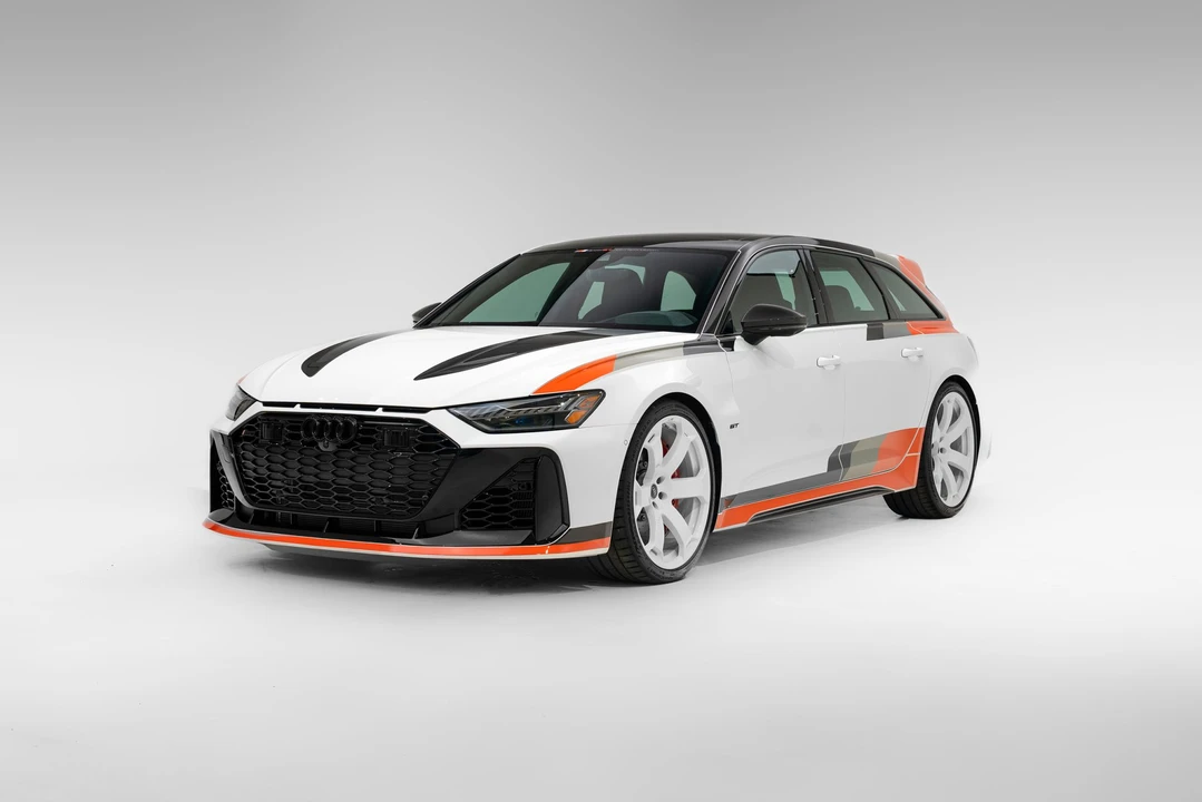 2025 Audi C8 RS6 - Image 3 of 31
