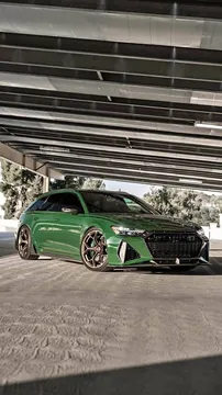 2025 Audi RS6 Avant Performance