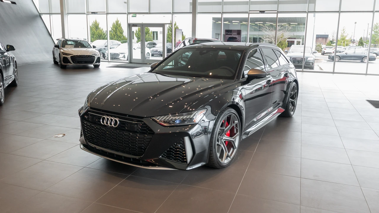 2025 Audi C8 RS6 - Image 9 of 31