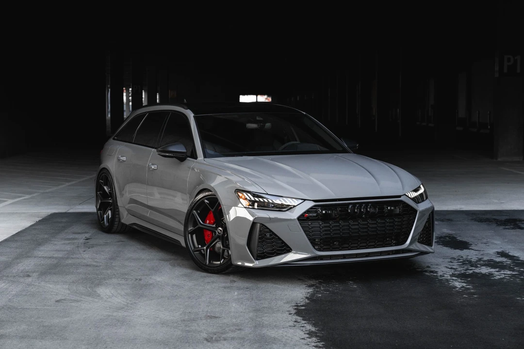 2025 Audi C8 RS6 - Image 9 of 31