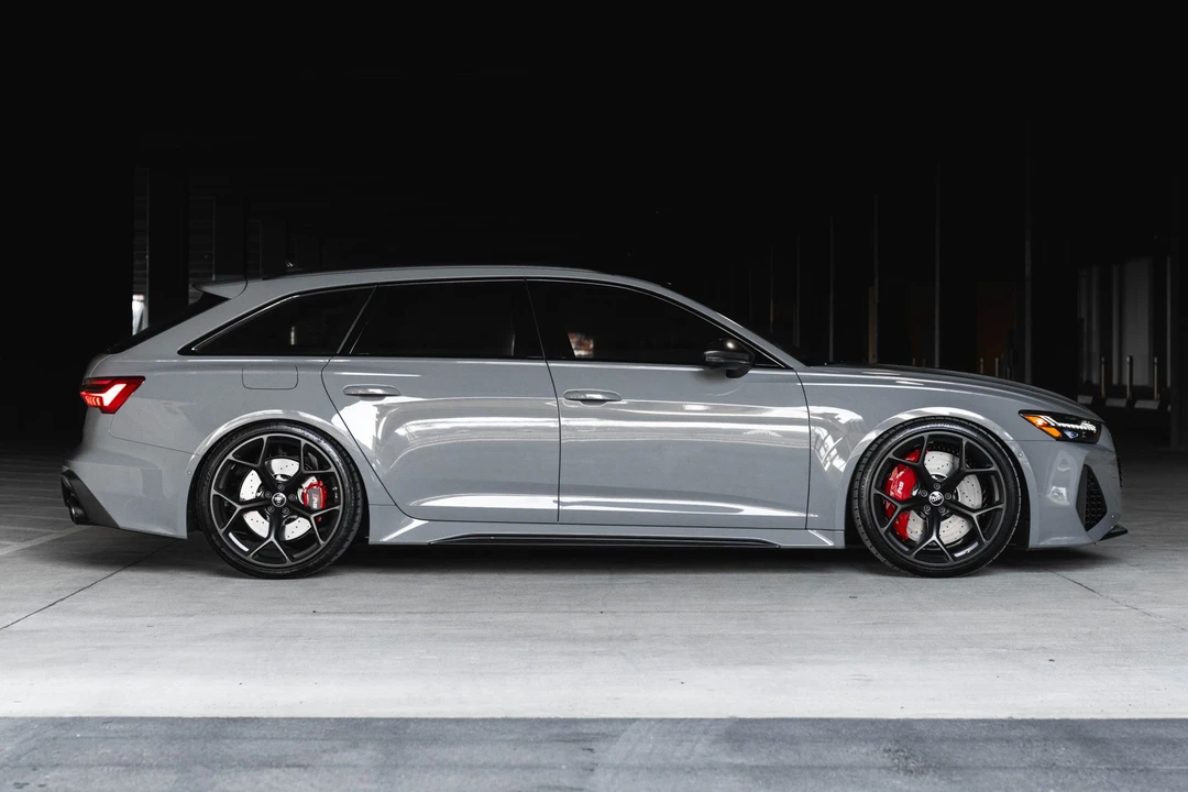2025 Audi C8 RS6 - Image 15 of 31