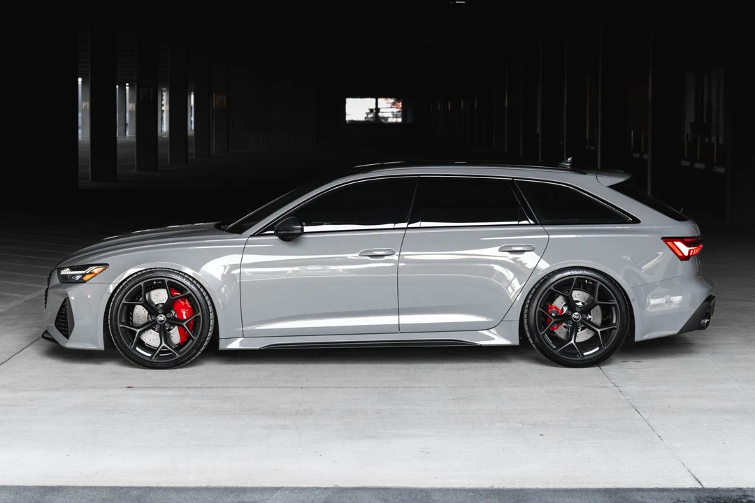 2025 Audi C8 RS6 - Image 31 of 31
