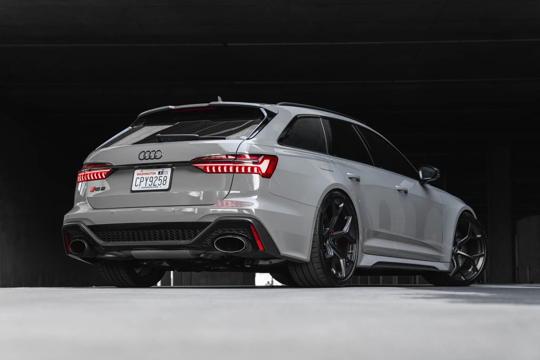 2025 Audi C8 RS6 - Image 20 of 31