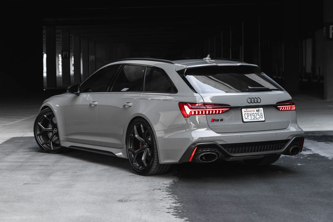 2025 Audi C8 RS6 - Image 28 of 31