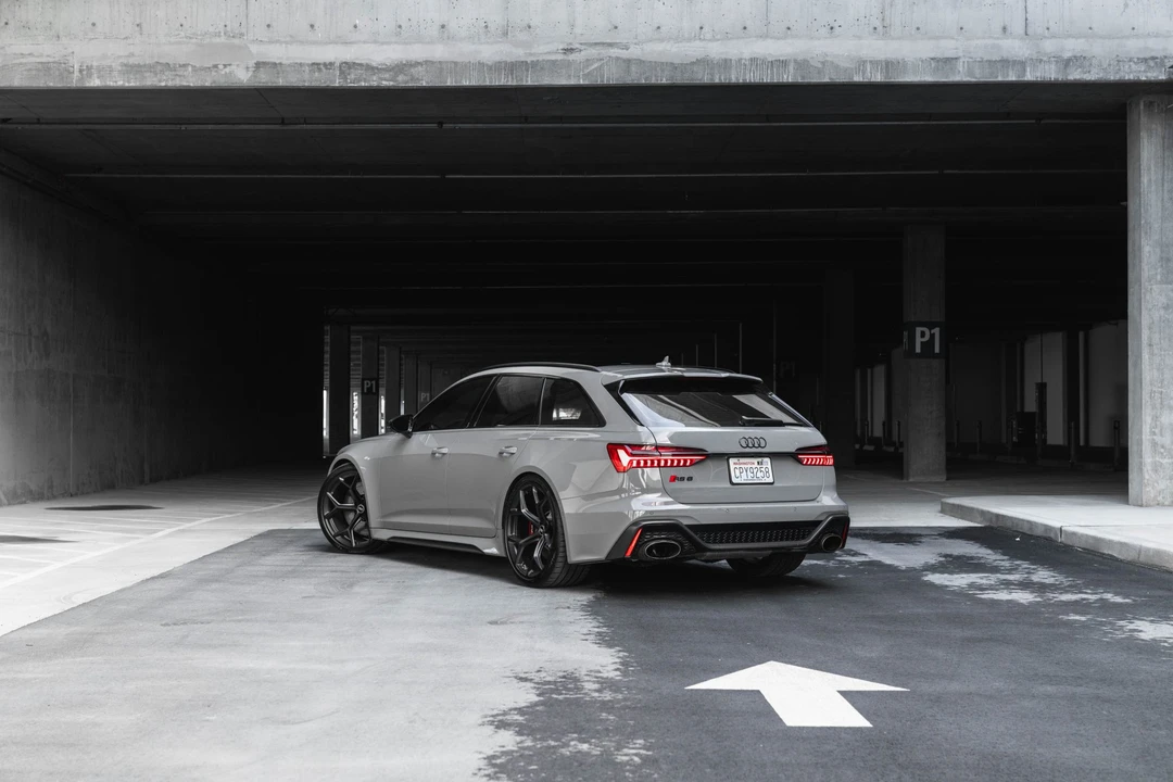 2025 Audi C8 RS6 - Image 26 of 31