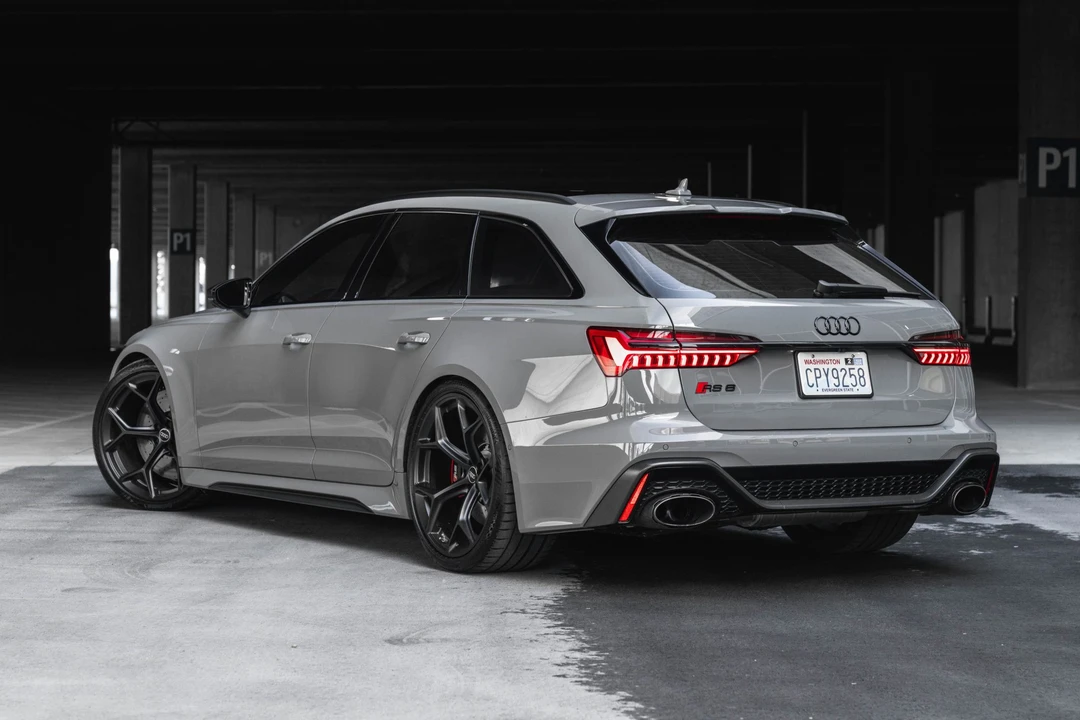 2025 Audi C8 RS6 - Image 29 of 31