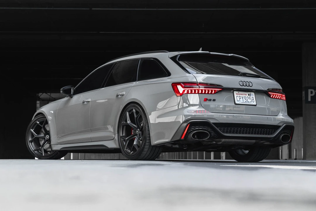 2025 Audi C8 RS6 - Image 30 of 31
