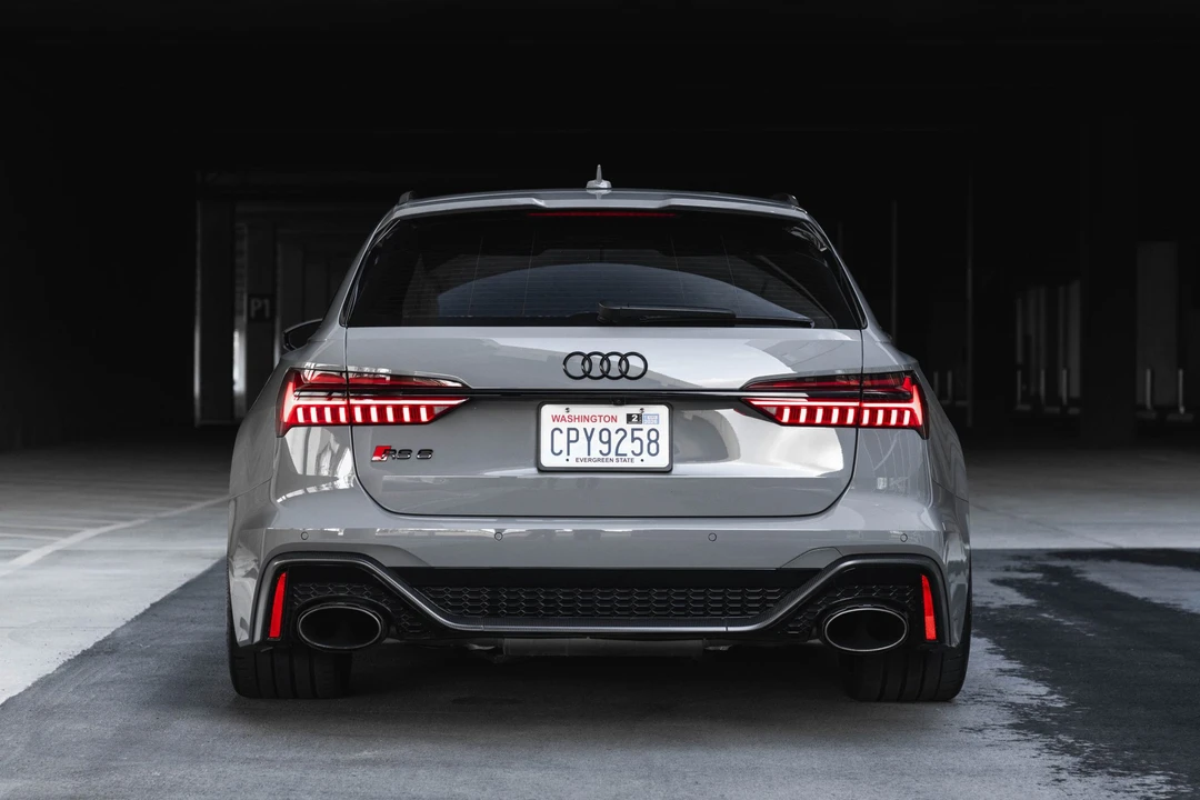 2025 Audi C8 RS6 - Image 24 of 31