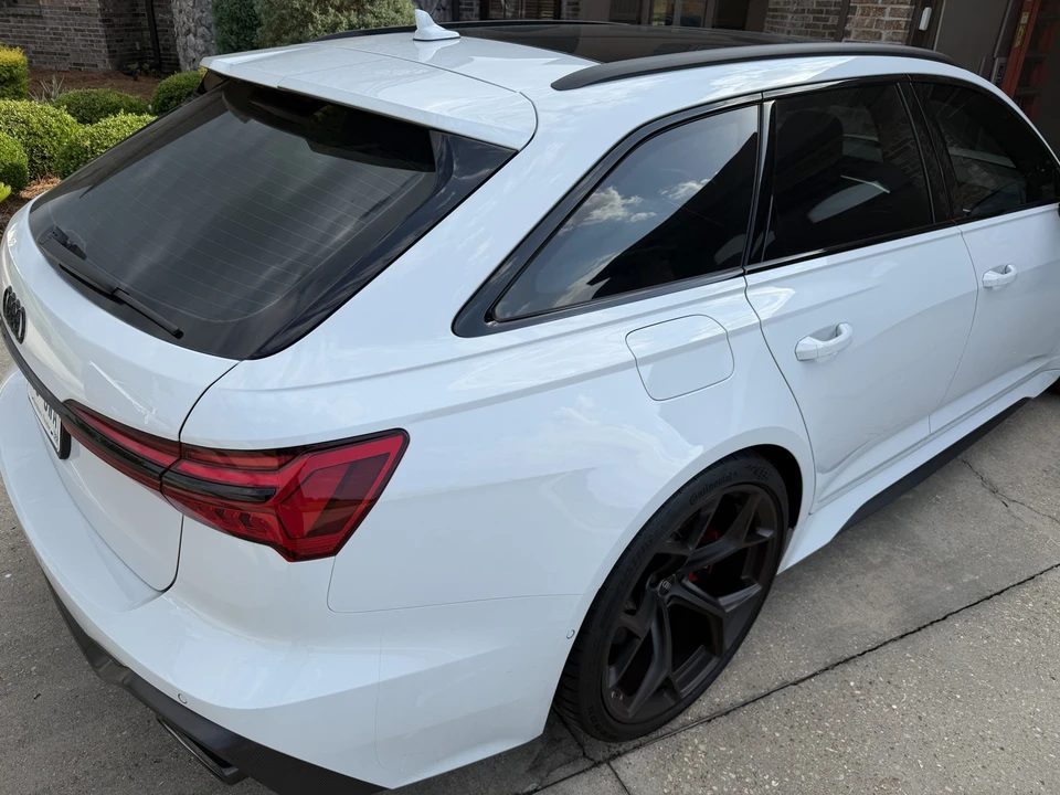 2025 Audi C8 RS6 - Image 16 of 31
