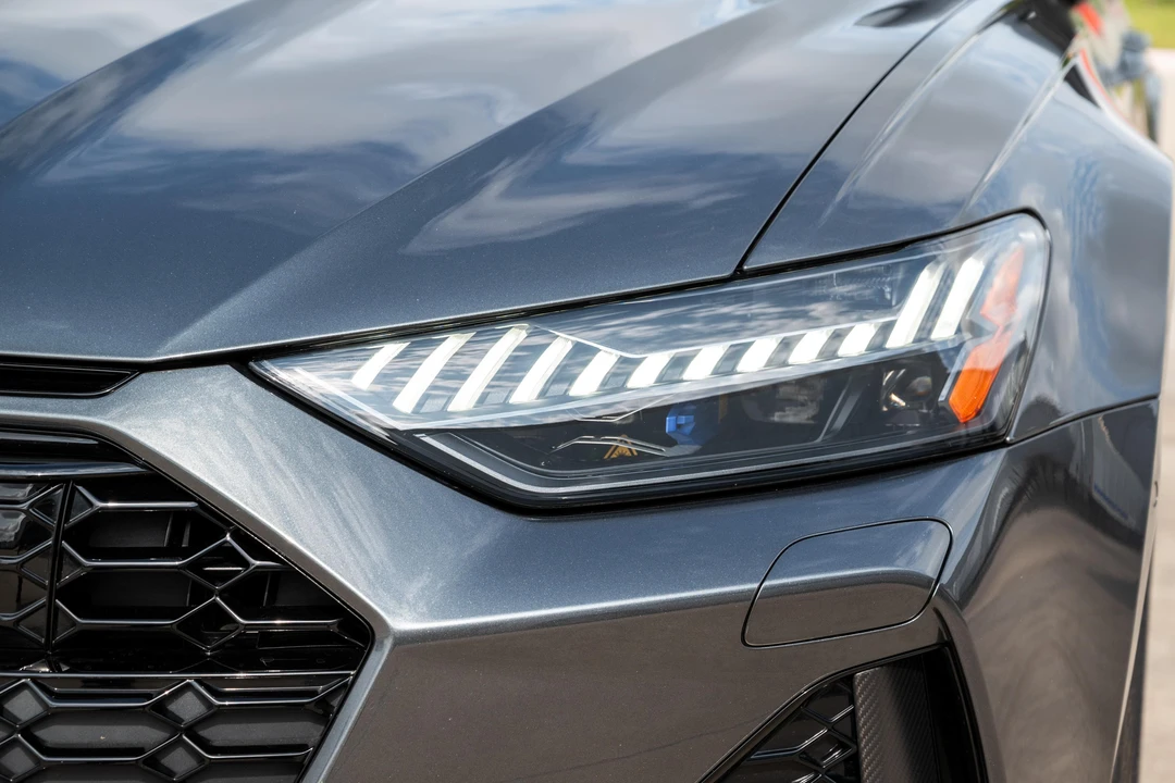 2025 Audi C8 RS6 - Image 30 of 31