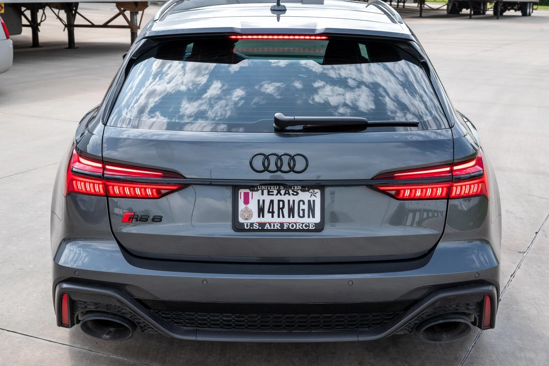 2025 Audi C8 RS6 - Image 11 of 31