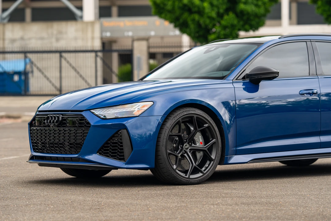 2025 Audi C8 RS6 - Image 30 of 31