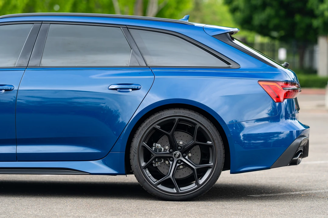 2025 Audi C8 RS6 - Image 25 of 31