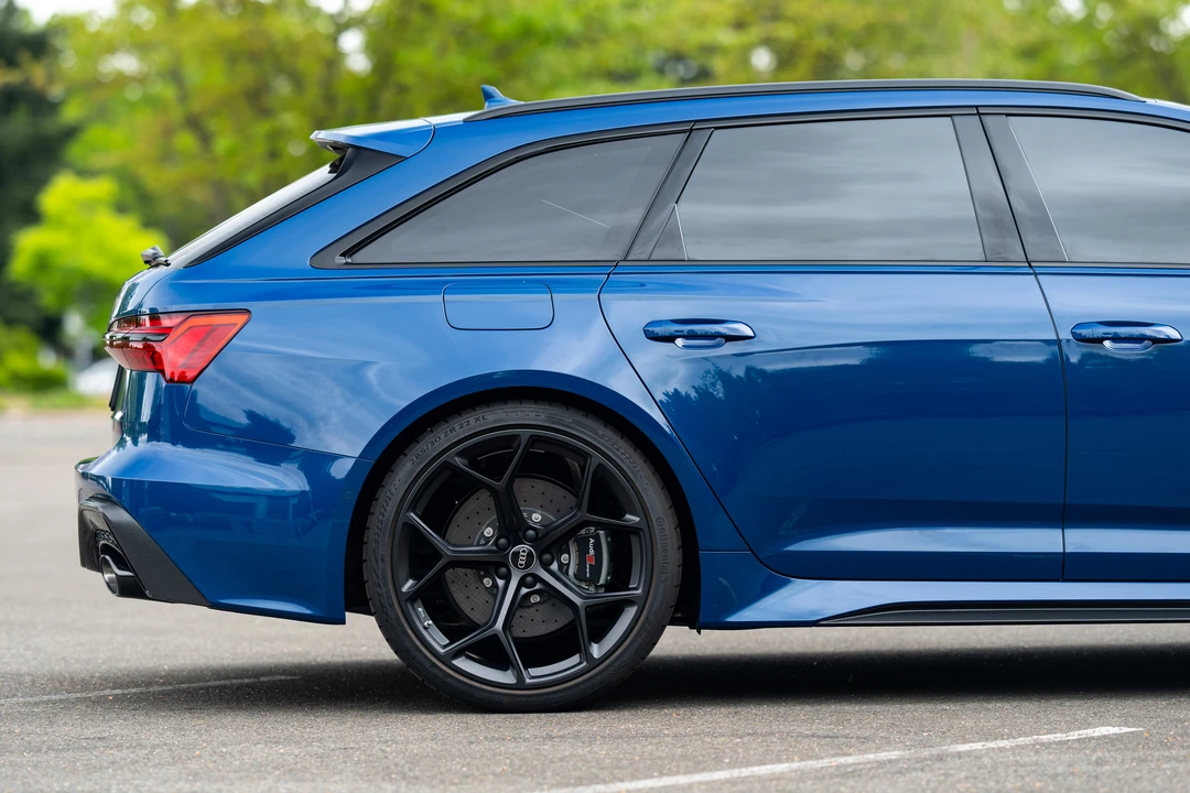 2025 Audi C8 RS6 - Image 26 of 31