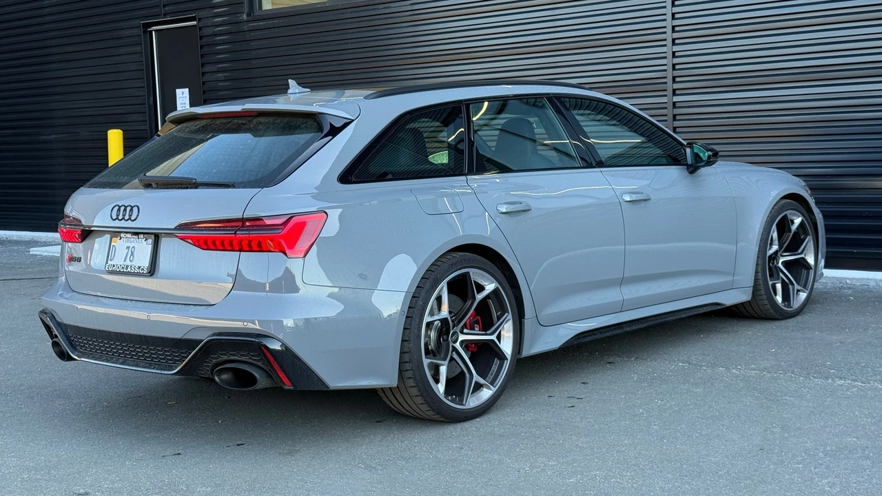 2025 Audi C8 RS6 - Image 10 of 19