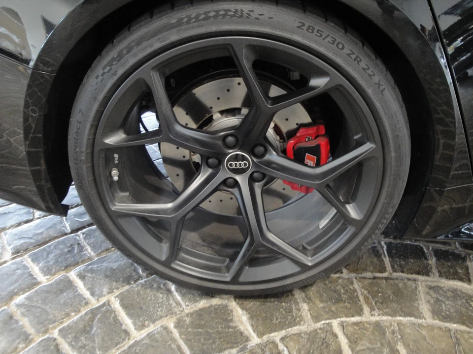 2025 Audi C8 RS6 - Image 15 of 16