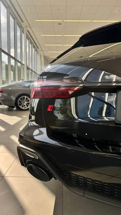 2025 Audi C8 RS6 - Image 3 of 13