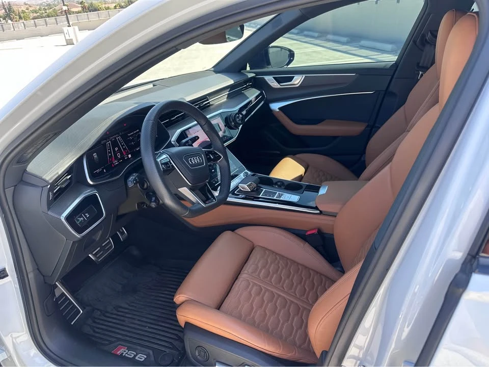 2025 Audi C8 RS6 - Image 8 of 10