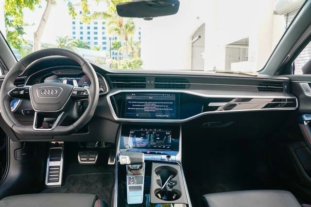 2025 Audi C8 RS6 - Image 3 of 21