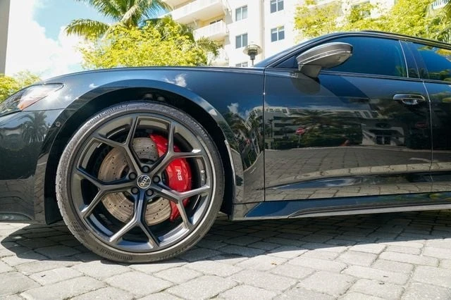2025 Audi C8 RS6 - Image 12 of 21