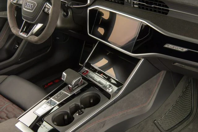 2025 Audi C8 RS6 - Image 15 of 21