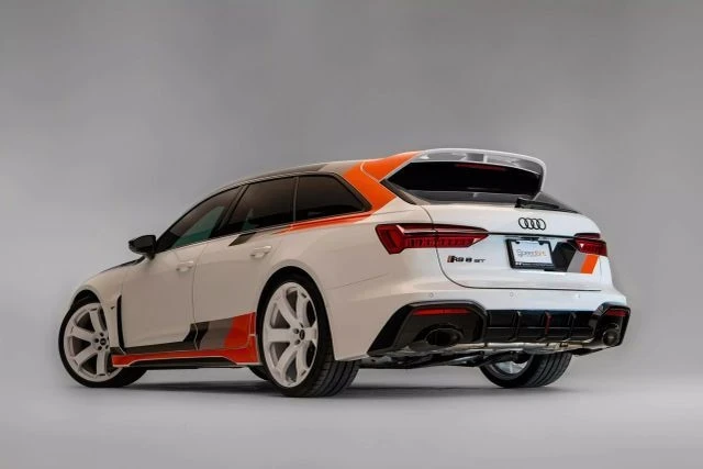 2025 Audi C8 RS6 - Image 2 of 21