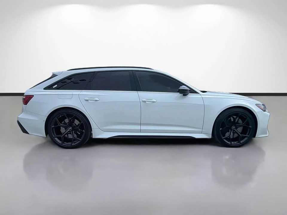 2025 Audi C8 RS6 - Image 6 of 9