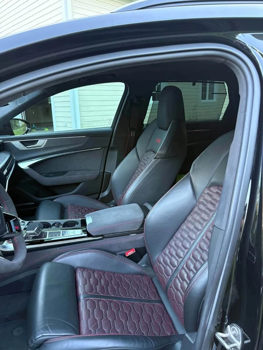 2025 Audi C8 RS6 - Image 4 of 8