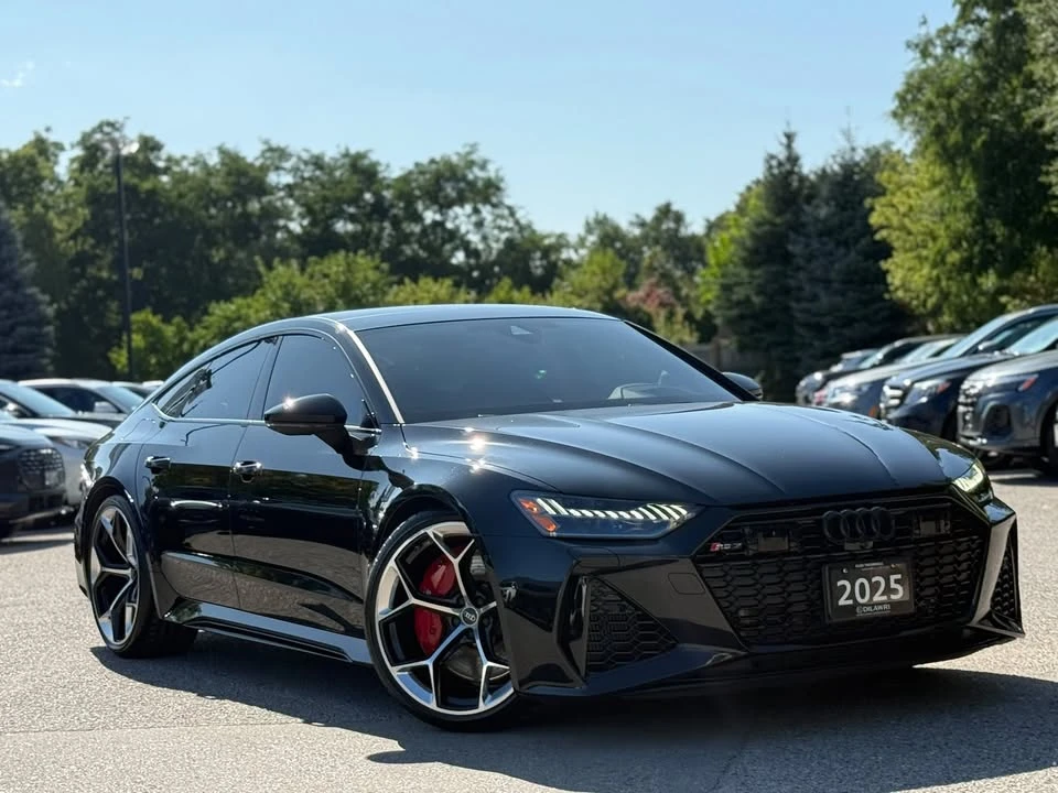 2025 Audi C8 RS7 - Image 2 of 7