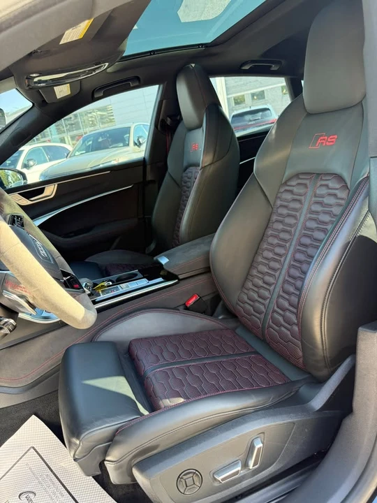 2025 Audi C8 RS7 - Image 6 of 7