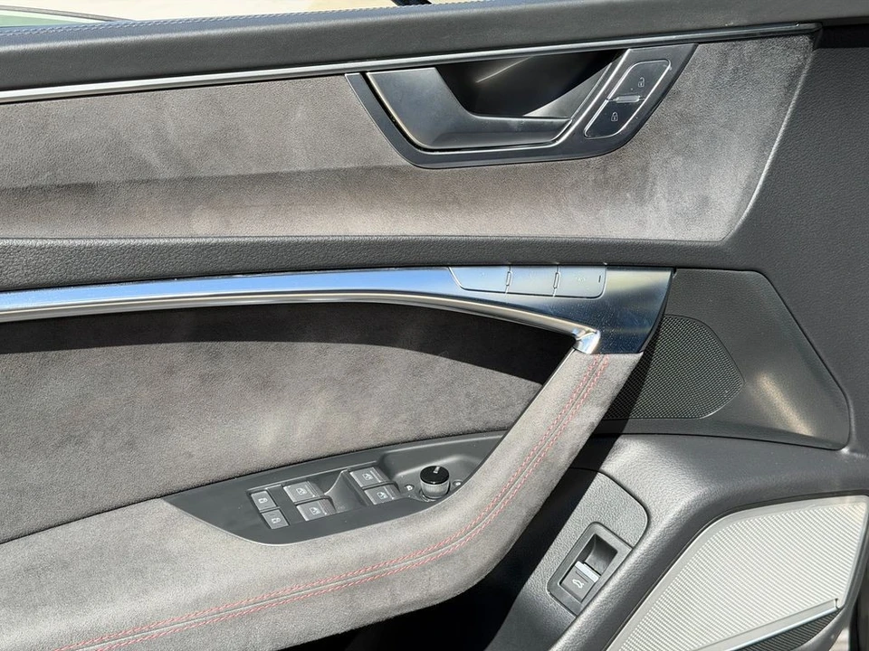 2025 Audi C8 RS7 - Image 15 of 21